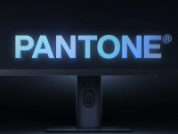     4K- Xiaomi.     Pantone
