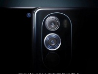      Snapdragon 8 Gen 1  60-   .   Moto Edge X30