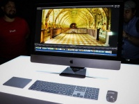  Apple iMac Pro    