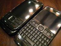 Nokia E66 and E71
