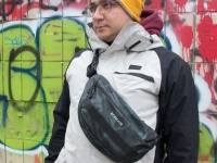  Rivacase 7614 -      !