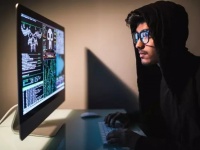 Хакеры из Индии заразили своим вирусом собственный компьютер