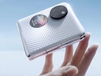 Xiaomi       Samsung Galaxy Z Flip 3  Huawei P50 Pocket