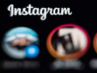  Instagram    3D-