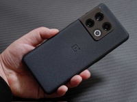 OnePlus 10 Ultra     OnePlus