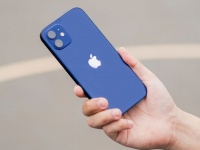   iPhone  $1    26    $2  