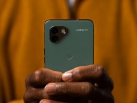     Essential Phone:    OSOM OV1