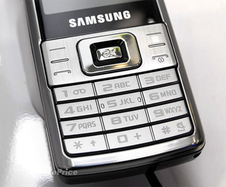 Samsung L700