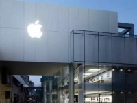 Apple      iPhone 4S