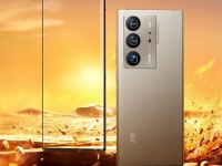 ZTE  Axon 40 Ultra     64- ,        $1080