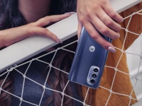  Moto G52j 5G      Snapdragon 695