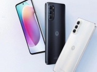  Motorola Moto G71s   $250 -  , 120  AMOLED, 8  