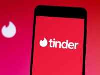 Tinder      ,  