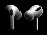  AirPods Pro 2     2022     Lightning  