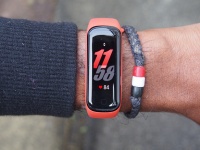    Samsung   Xiaomi Mi Band 7?   Galaxy Fit3     