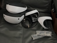 Гарнітура віртуальної реальності Sony PlayStation VR2 вперше показалася на фото
