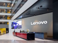 Lenovo        Windows - ThinkSmart One Smart Collaboration Bar