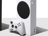  Xbox Series X  Windows 98  -