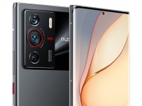 Nubia   Z40S Pro   Snapdragon 8+ Gen 1   