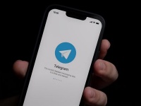 ʳ   35       Telegram
