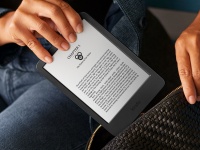 Amazon створила найкращу електронну книгу за 100 доларів? Нова Kindle тепер мало відрізняється від Paperwhite