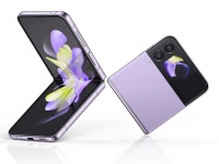 Samsung     Galaxy Fold4  Galaxy Flip4  
