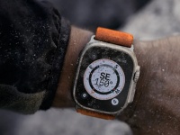 Apple визнала серйозну проблему Apple Watch Series 8 та Watch Ultra: у них відключається мікрофон