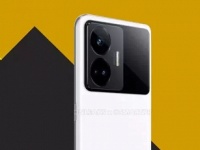       240-  realme GT Neo5    