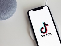      TikTok  