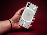 Nothing Phone (2)           ,  Phone (1)