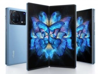 Vivo X Fold 2       Snapdragon 8 Gen 2