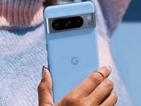   Google Pixel 8 Pro: 5050 , Tensor G3    6,7  QHD+