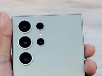 Samsung Galaxy S24 Ultra        12  '
