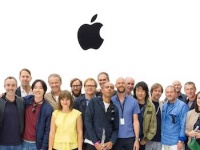  Apple     20-    