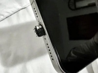  USB-C     iPhone 15 Pro Max