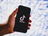     TikTok:     