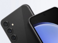   Samsung Galaxy S24 FE   