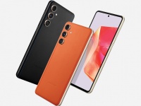  Samsung Galaxy C55:   50 , AMOLED, 120   5000 