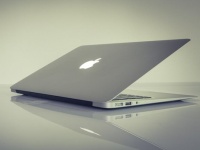     MacBook Air   M1?