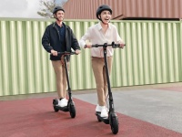    Xiaomi Electric Scooter 4 Pro (2nd Gen):  