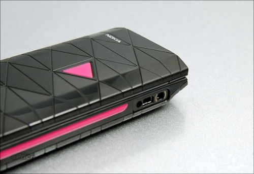 Nokia 7070 Prism