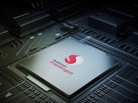 Qualcomm  Apple    SoC Snapdragon   2    2026 