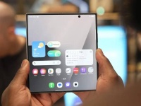  Samsung    :  Galaxy Fold7 Enterprise Edition,     3 