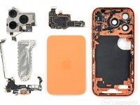 iFixit    iPhone 17 Pro     