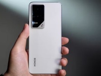   Honor GT2   -: 9000 , 100 , 24    Snapdragon 8 Gen 5