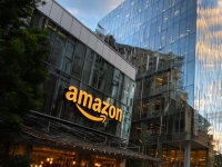 Amazon  14 000        ز