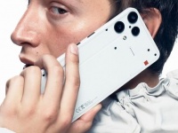 Nothing    Phone (3a) Lite        249