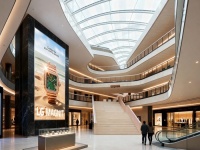 LG �������� ����� Micro LED-������� LG MAGNIT �� �������� ISE 2026