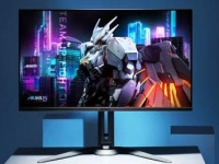 GIGABYTE AORUS FO32U2 ����� � ���� �� ����������� OLED-�������� � ������