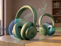 JBL ����������� ��������� ��������� � ������������ �� 80 ����� � ������������ Live 780NC �� �������� Live 680NC